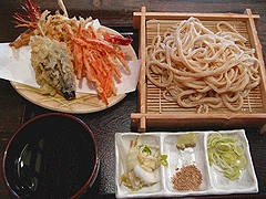 天ぷら付ざるうどん